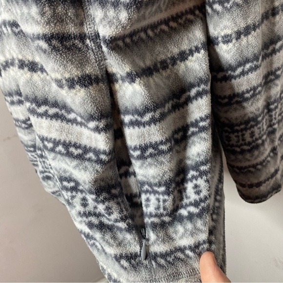 LL Bean Full Zip Lightweight Fleece Jacket Geometrical - Picture 6 of 8